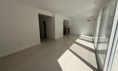 Casa a estrenar en San Isidro