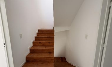 Casa a estrenar en San Isidro