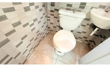 Kennedy, Local Comercial en Renta, 50m2