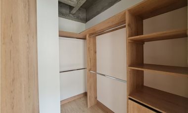 VENTA APARTA - ESTUDIO EN MEDELLIN, EL POBLADO SECTOR L. INDIO