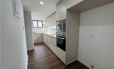VENTA DE APARTAMENTO EN EL POBLADO, EL CAMPESTRE - REMODELADO