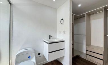 VENTA DE APARTAMENTO EN EL POBLADO, EL CAMPESTRE - REMODELADO
