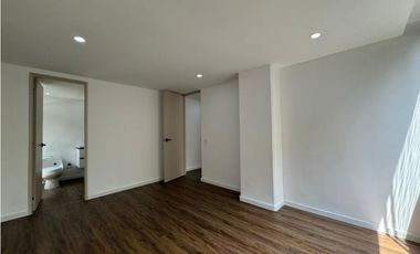 VENTA DE APARTAMENTO EN EL POBLADO, EL CAMPESTRE - REMODELADO