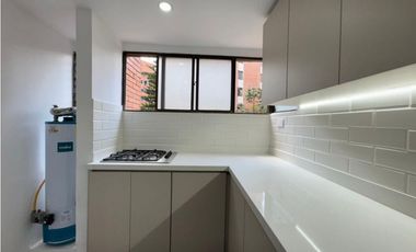 VENTA DE APARTAMENTO EN EL POBLADO, EL CAMPESTRE - REMODELADO