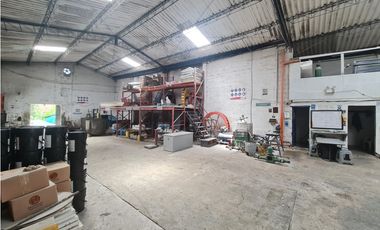 VENTA DE BODEGA EN BELLO, SECTOR FONTIDUEñO