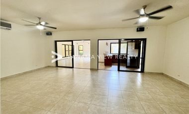 CASA EN ANTIGUA / COSTA DEL ESTE / VENTA