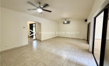 CASA EN ANTIGUA / COSTA DEL ESTE / VENTA