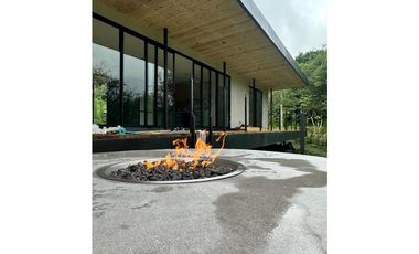 EL VALLE DE ANTON / 1000M / 3 HABITACION / 2 PARKING / TERRAZA /FOGATA