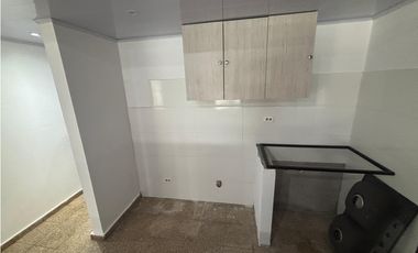 URBANIZACION DON BOSCO / 105M / 3 HABITACION / 1 PARKING / VACIO