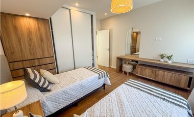 CASA 5 AMBIENTES. PASEO ALDREY.