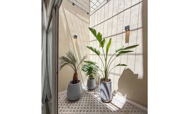 CASA 5 AMBIENTES. PASEO ALDREY.