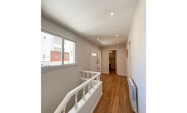 CASA 5 AMBIENTES. PASEO ALDREY.