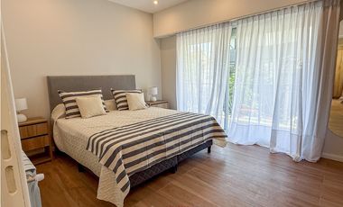 CASA 5 AMBIENTES. PASEO ALDREY.