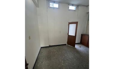 Alquiler local comercial zona Juan B. Justo