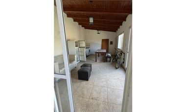 Casa quinta barrio La Dolly