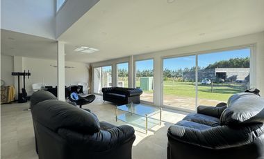 Casa 4 ambientes Tierras del Mar