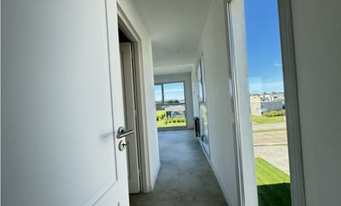 Casa 4 ambientes Tierras del Mar