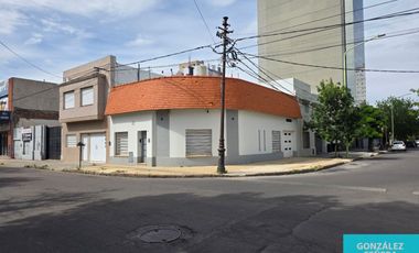 Casa en alquiler c/ cochera en Centro