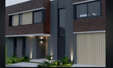 Casa en venta c/ cochera en Barrio Santa Mónica