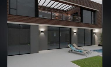 Casa en venta c/ cochera en Barrio Santa Mónica