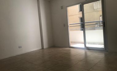 Departamento en alquiler en Moron Centro