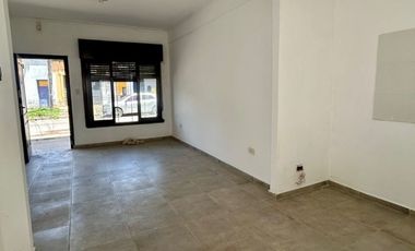 Casa PH en venta en Paso del Rey Sur