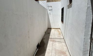 Casa PH en venta en Paso del Rey Sur