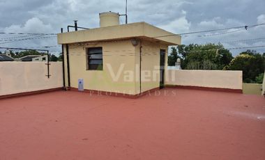 Departamento Tipo Casa en alquiler en Parque Johnston