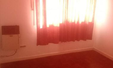 Departamento en alquiler en Ezpeleta Este