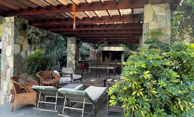 Casa en venta  en LO BARNECHEA