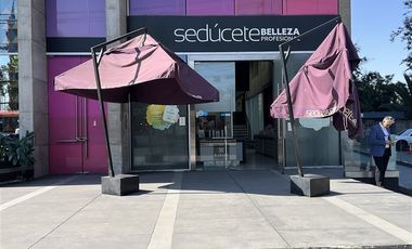 Local Comercial en Arriendo en Principe de Gales con Americo Vespucio