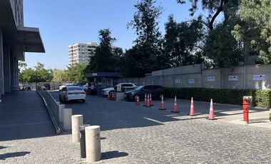 Local Comercial en Arriendo en Principe de Gales con Americo Vespucio