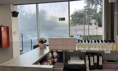 Local Comercial en Arriendo en Principe de Gales con Americo Vespucio