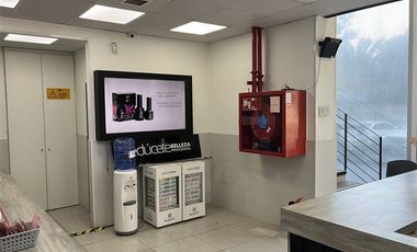 Local Comercial en Arriendo en Principe de Gales con Americo Vespucio