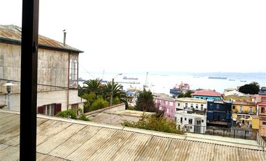 Casa en Arriendo en Cerro Alegre - Valparaíso.