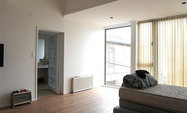 Casa en Arriendo en Cerro Alegre - Valparaíso.