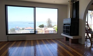 Casa en Arriendo en Cerro Alegre - Valparaíso.
