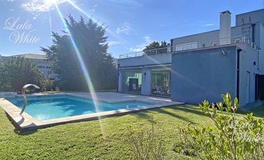 Casa a la venta en San Eliseo