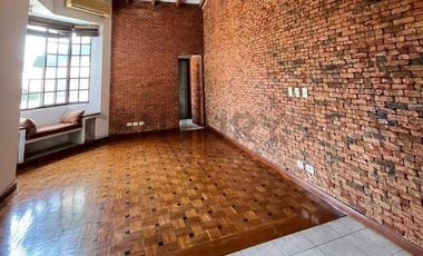CASA EN ALQUILER — PRIMEROS KM DE SAMBORONDÓN