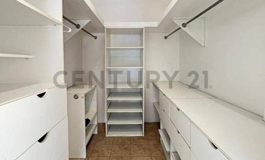 CASA EN ALQUILER — PRIMEROS KM DE SAMBORONDÓN