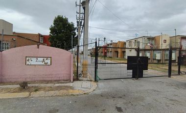 se vende casa en arbolada los sauces zumpango