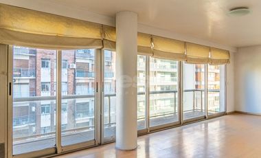 Piso de 4 ambientes