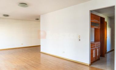 Piso de 4 ambientes