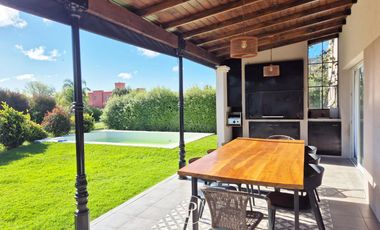 Chalet 5 ambientes en Arenas del Sur