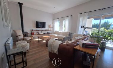 Chalet 5 ambientes en Arenas del Sur