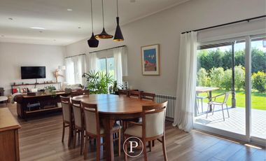 Chalet 5 ambientes en Arenas del Sur