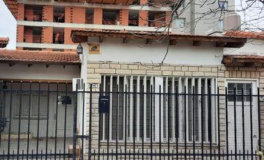 Casa - Santa Genoveva