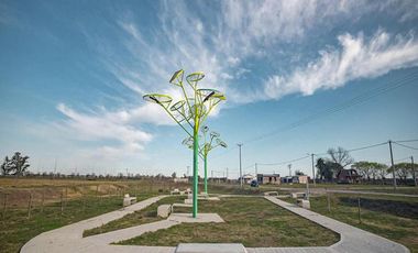 Terreno en Las Fincas de Ibarlucea con 400m²