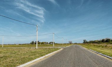 Terreno en Las Fincas de Ibarlucea con 400m²