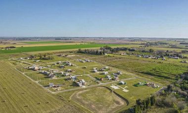 Terreno en Las Fincas de Ibarlucea con 400m²